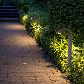 Простой современный светодиодный наружный водонепроницаемый светильник во дворе, светильник для газона, подходящий для освещения сада