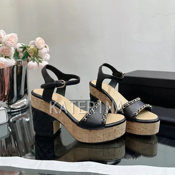 Дизайнерские Классические женские туфли-лодочки, босоножки на платформе, открытый носок, металлическая цепочка, милые туфли для подиума, летние босоножки с неглубоким ремешком на щиколотке